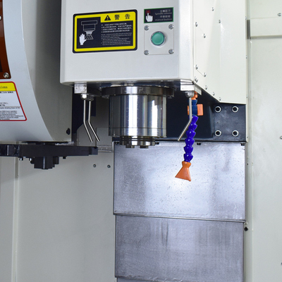 3 capacità di carico massimo verticale del centro di lavorazione 400KG di CNC di asse
